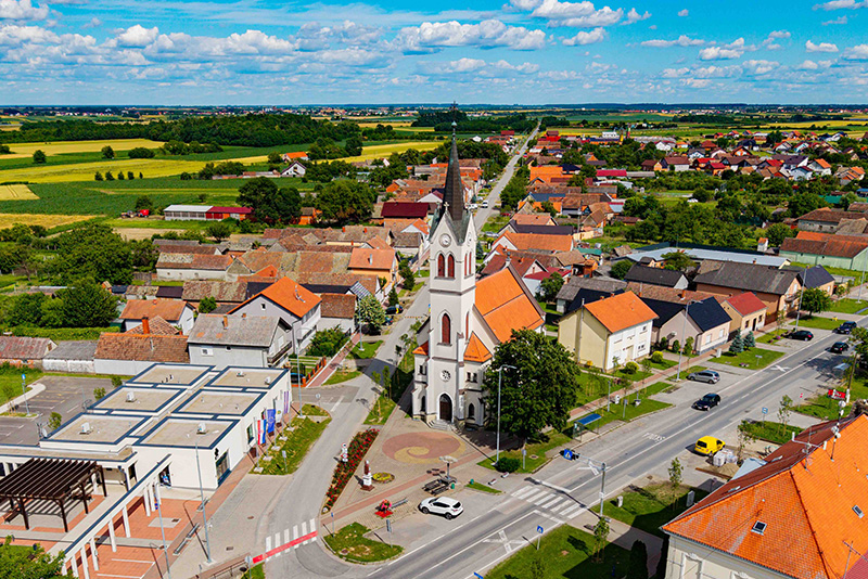 Satnica